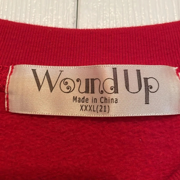 Ugly Xmas XXXL sweatshirt. Red soft string lights snowflakes crew neck banded - Picture 3 of 9
